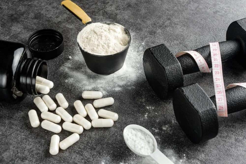 اچ ام بی چیست و آن را با چه مکملی مصرف کنیم؟